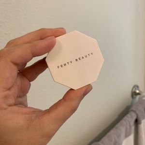 Fenty beauty killawatt highlighter hu$tla baby